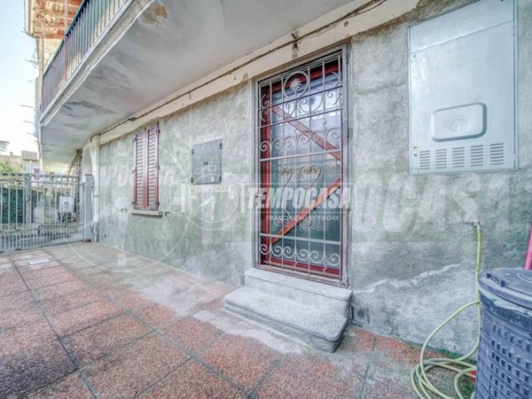 appartamento in vendita a Cocquio-Trevisago