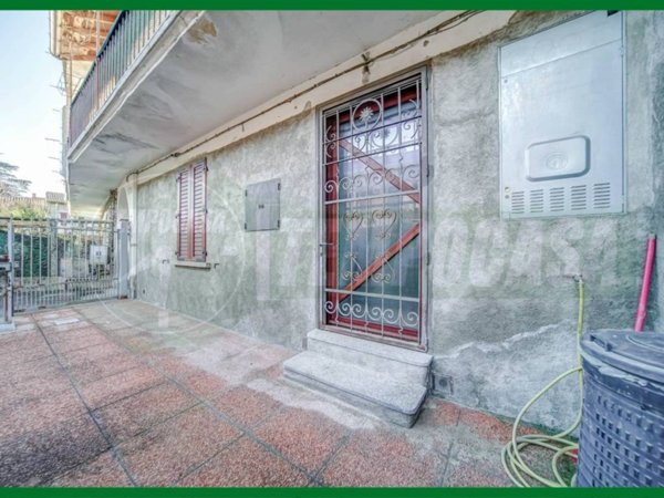 appartamento in vendita a Cocquio-Trevisago