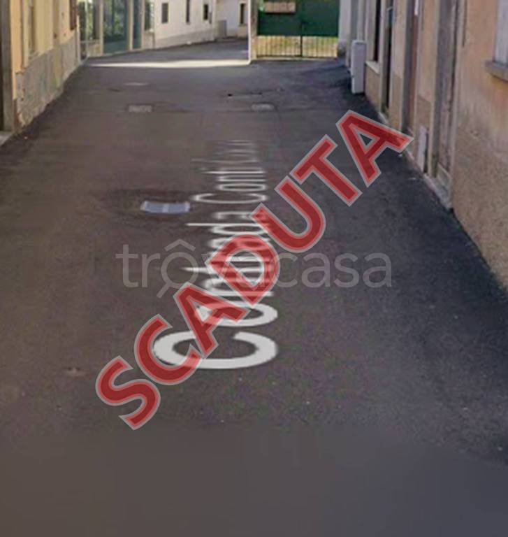 ufficio in vendita a Cocquio-Trevisago