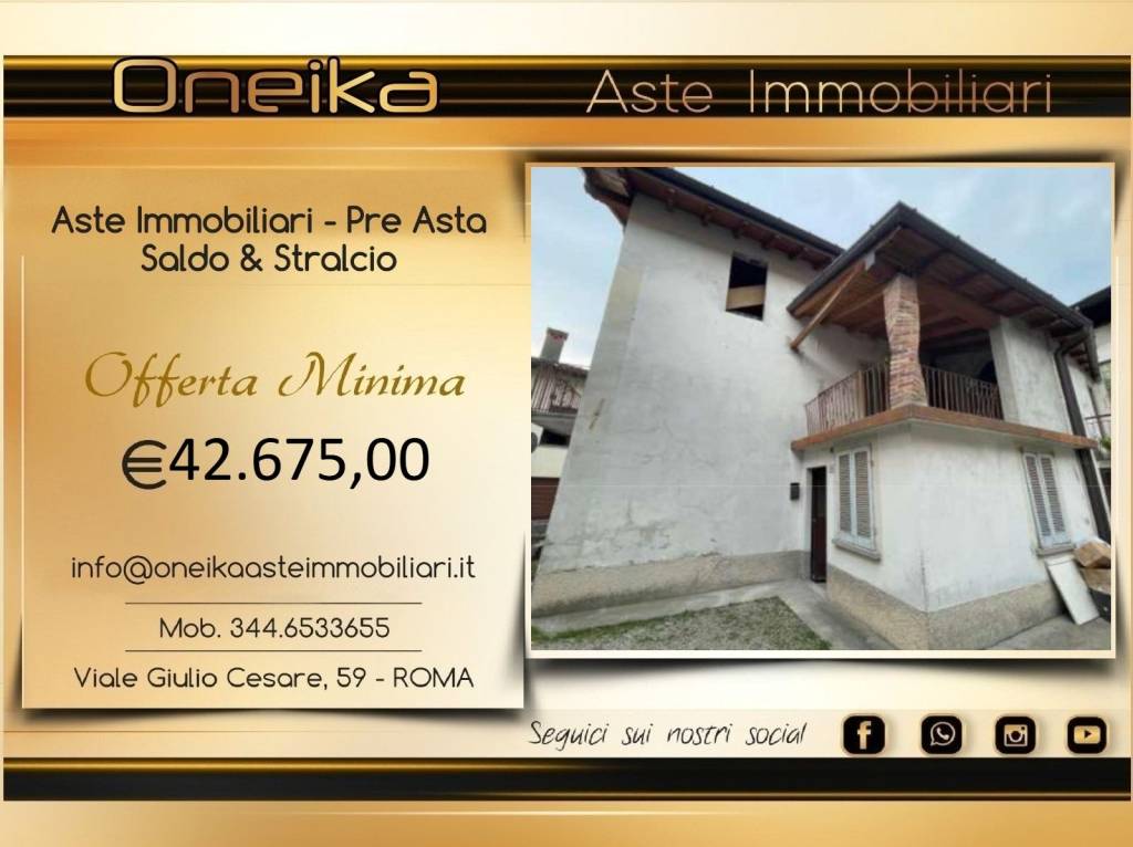 casa indipendente in vendita a Cocquio-Trevisago