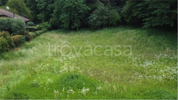 terreno agricolo in vendita a Cocquio-Trevisago