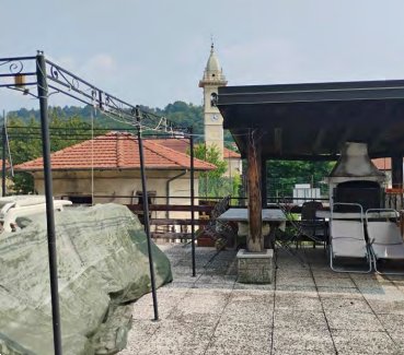 appartamento in vendita a Cocquio-Trevisago