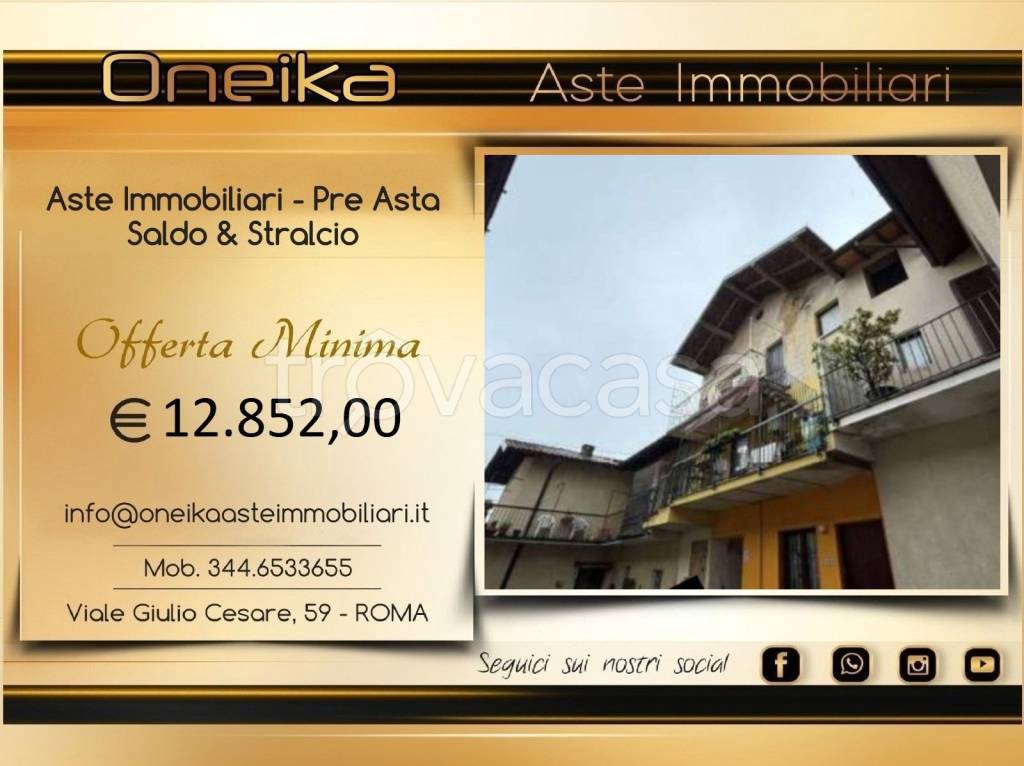 appartamento in vendita a Cocquio-Trevisago