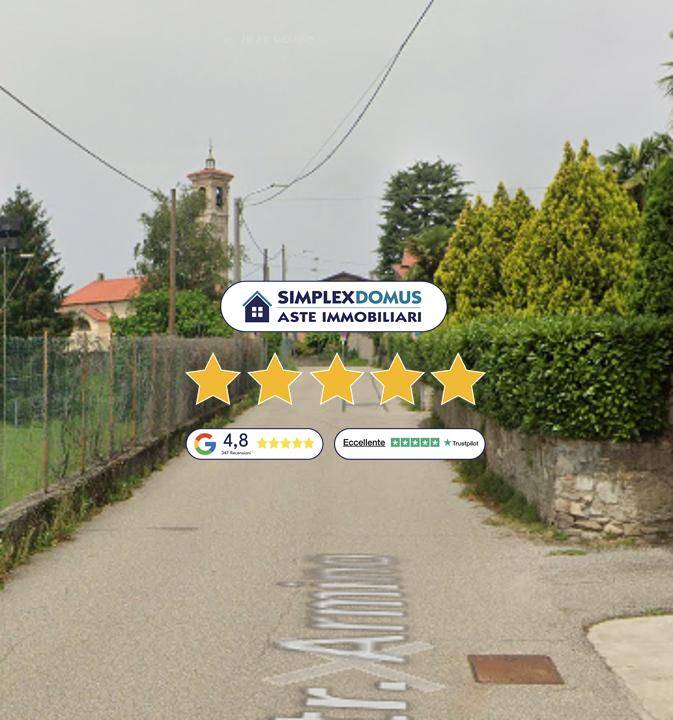 appartamento in vendita a Cocquio-Trevisago