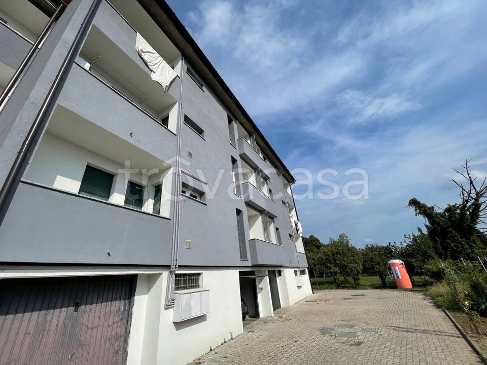 appartamento in vendita a Cocquio-Trevisago
