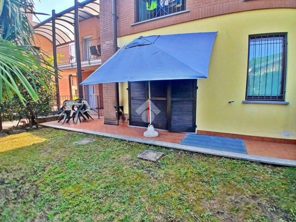 appartamento in vendita a Comabbio