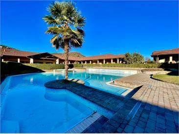 casa indipendente in vendita a Comabbio