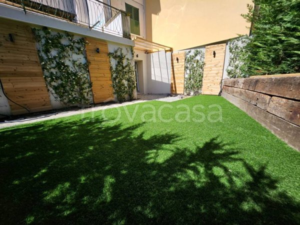 appartamento in vendita a Comerio