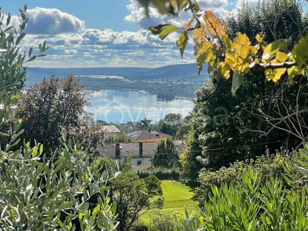 terreno edificabile in vendita a Comerio in zona Mattello