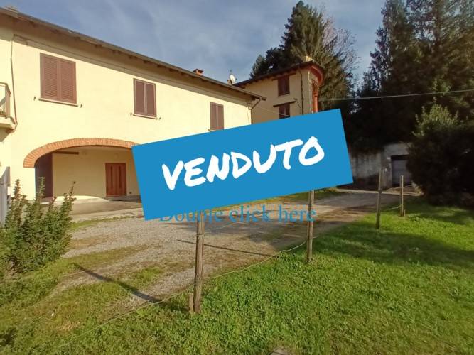 casa indipendente in vendita a Comerio in zona Mattello