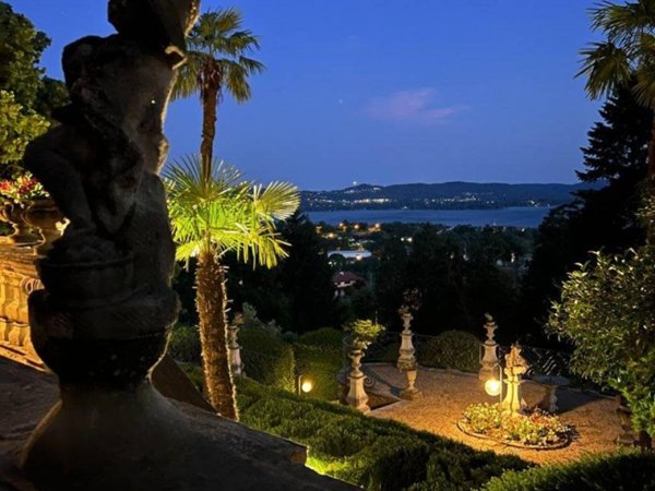 appartamento in vendita a Comerio