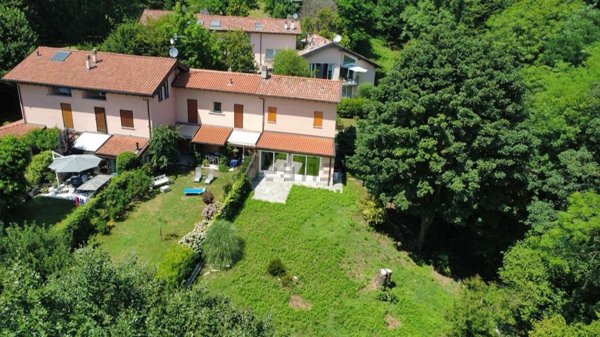 appartamento in vendita a Comerio