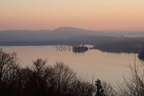 appartamento in vendita a Comerio