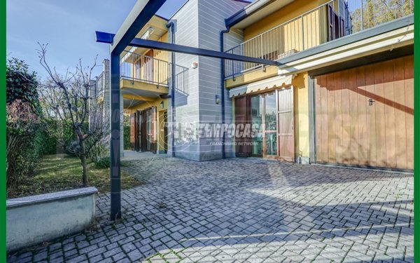 quadrivano in vendita a Comerio