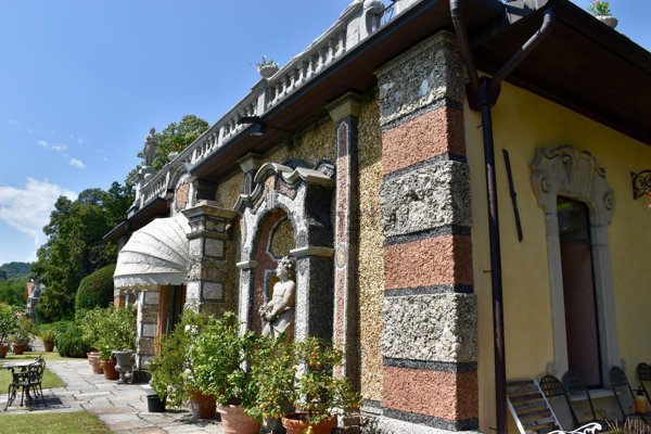 casa indipendente in vendita a Comerio