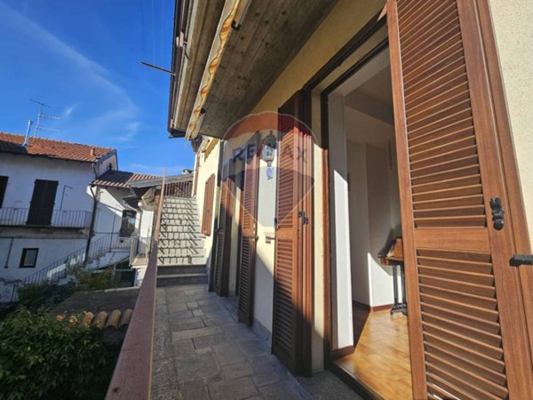 appartamento in vendita a Comerio