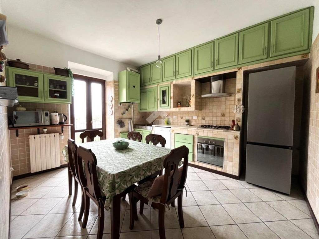 appartamento in vendita a Comerio