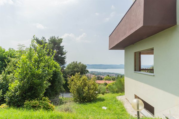 casa indipendente in vendita a Comerio in zona Mattello