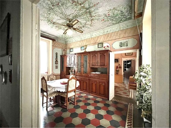 appartamento in vendita a Comerio