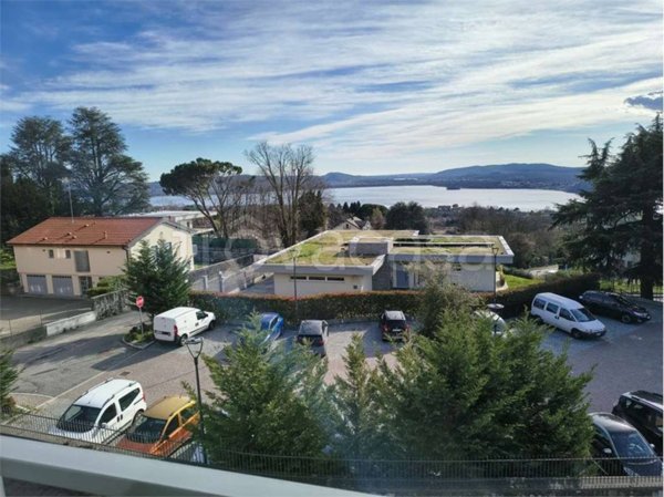 appartamento in vendita a Comerio