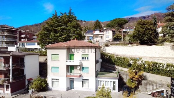 appartamento in vendita a Comerio