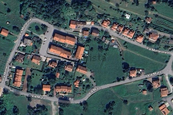 casa indipendente in vendita a Comerio in zona Muro