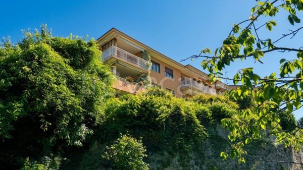 appartamento in vendita a Comerio