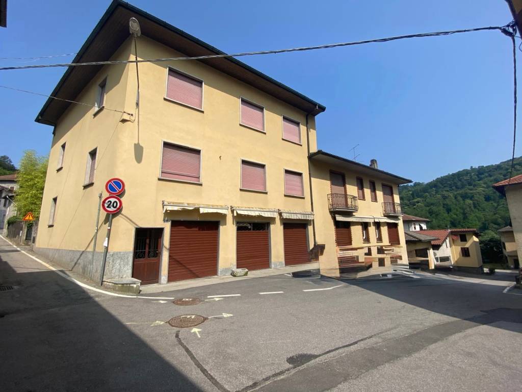 appartamento in vendita a Cremenaga