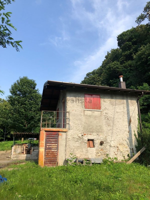 appartamento in vendita a Cremenaga