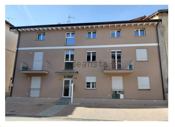 appartamento in vendita a Cremenaga