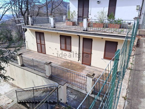 appartamento in vendita a Cuasso al Monte