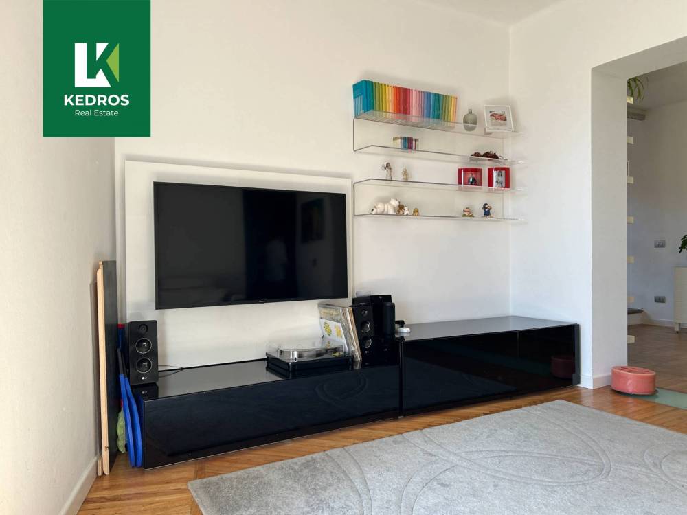 casa indipendente in vendita a Cuasso al Monte