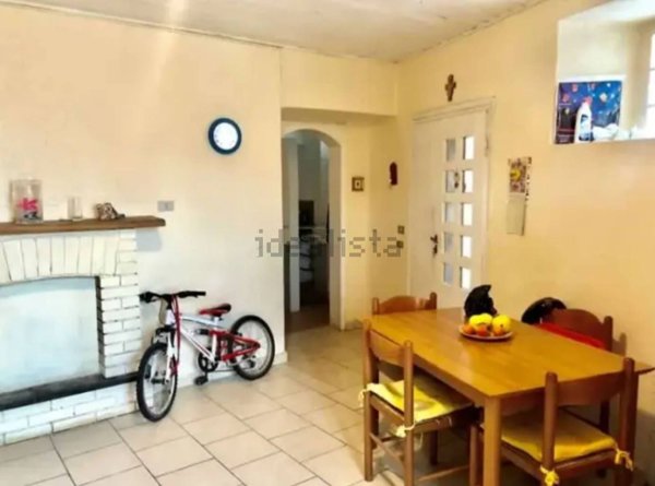 appartamento in vendita a Cuasso al Monte