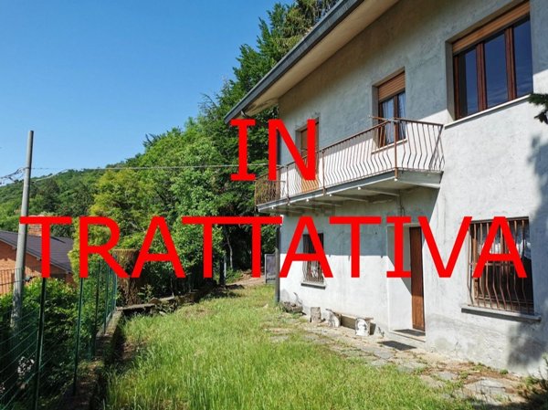 casa indipendente in vendita a Cuasso al Monte in zona Alpe Tedesco