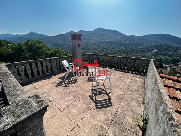 appartamento in vendita a Cuasso al Monte in zona Cuasso al Piano