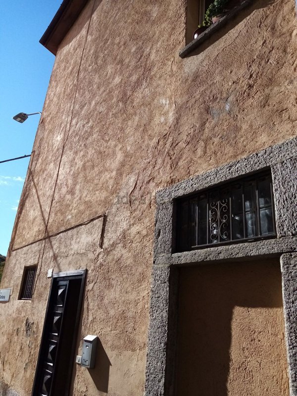appartamento in vendita a Cuasso al Monte