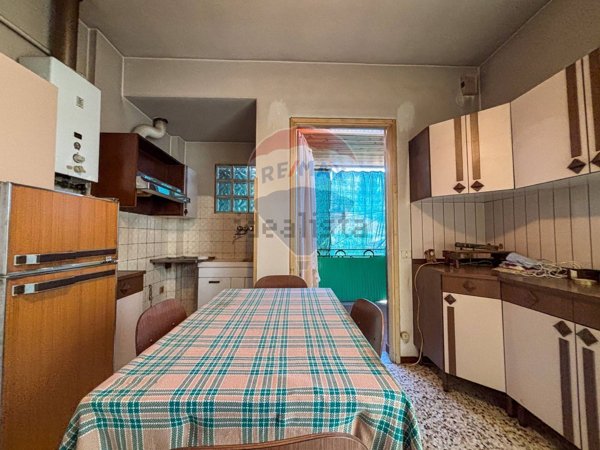 appartamento in vendita a Cuasso al Monte in zona Cuasso al Piano