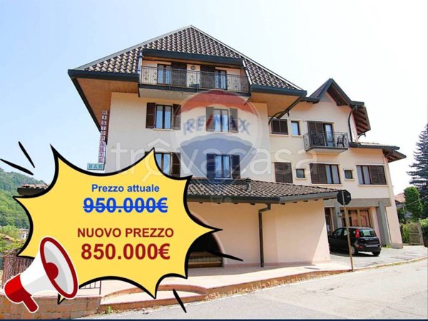 negozio in vendita a Cuasso al Monte in zona Cuasso al Piano