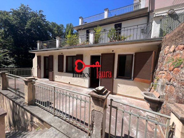 appartamento in vendita a Cuasso al Monte