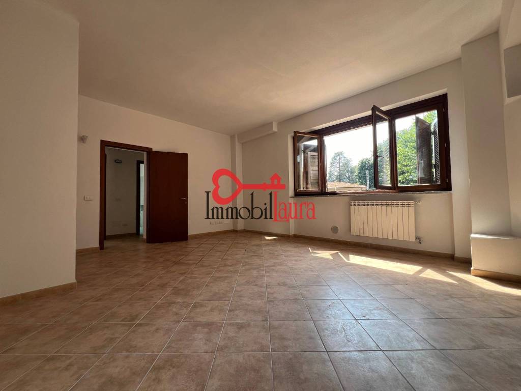 appartamento in vendita a Cuasso al Monte