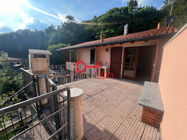 appartamento in vendita a Cuasso al Monte