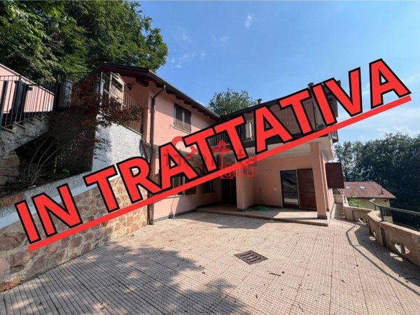 appartamento in vendita a Cuasso al Monte
