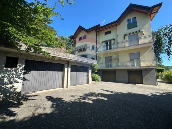 appartamento in vendita a Cuasso al Monte in zona Borgnana