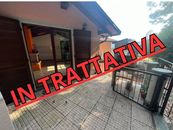 appartamento in vendita a Cuasso al Monte