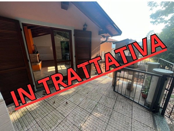 appartamento in vendita a Cuasso al Monte