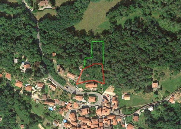 terreno edificabile in vendita a Cuasso al Monte in zona Borgnana