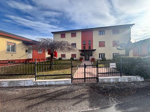 appartamento in vendita a Cuasso al Monte