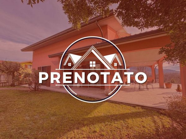 casa indipendente in vendita a Cuasso al Monte in zona Cuasso al Piano