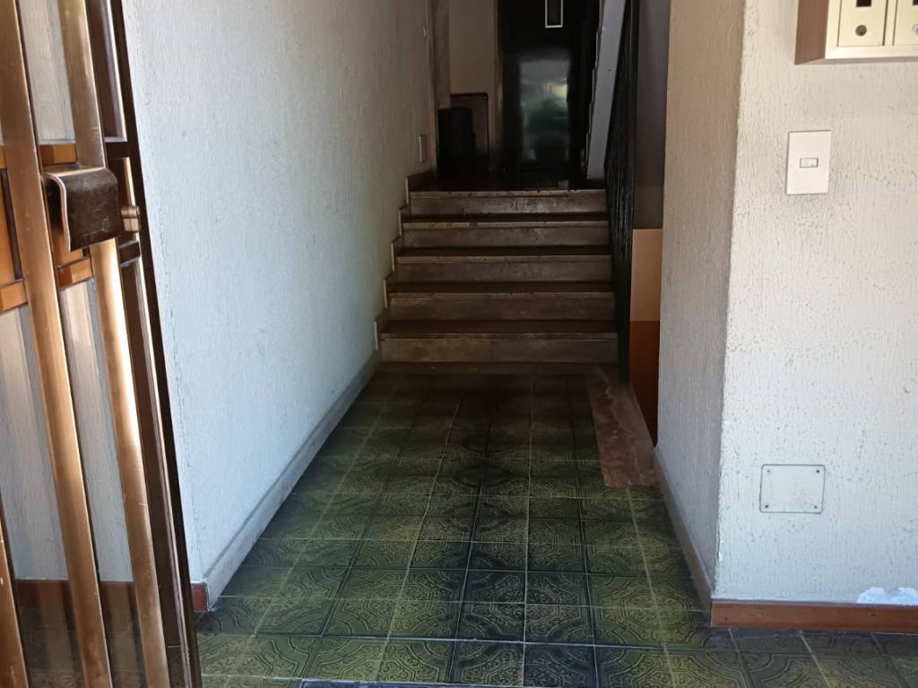 appartamento in vendita a Cuasso al Monte in zona Cuasso al Piano
