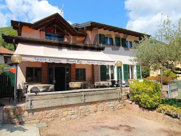 negozio in vendita a Cuasso al Monte in zona Cavagnano